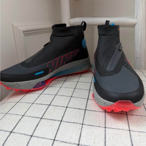 Nike Air Zoom Infinity Tour 2 Shield Golf Shoe